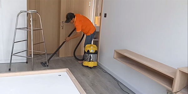 Thiết bị, dụng cụ là những vật dụng hỗ trợ bạn vệ sinh sau xây dựng đắc lực cho bạn