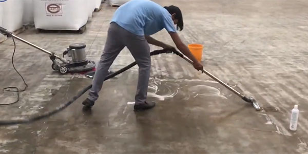 Vệ sinh sàn nhà đúng cách sẽ giúp bạn sở hữu sàn nhà bền, đẹp, mới